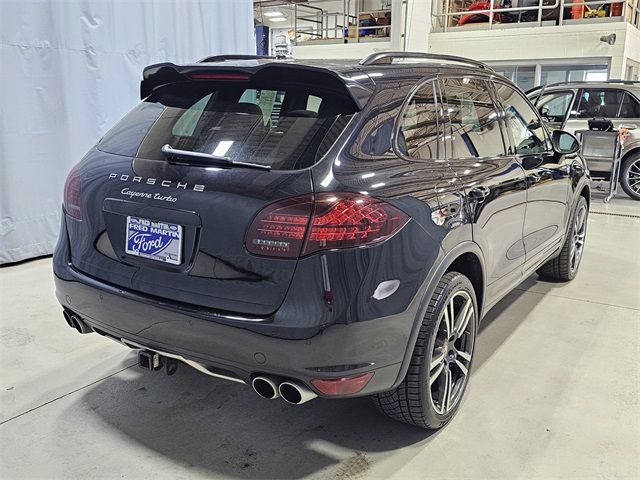 2013 Porsche Cayenne Turbo