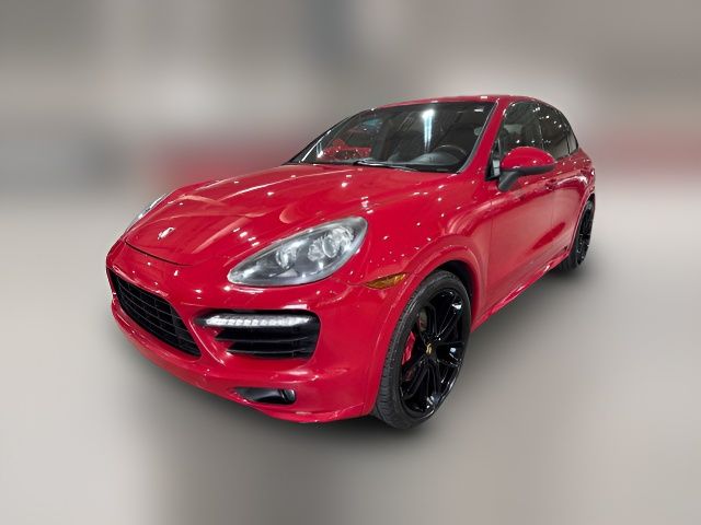 2013 Porsche Cayenne GTS