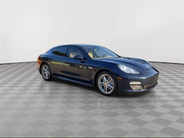 2013 Porsche Panamera 4