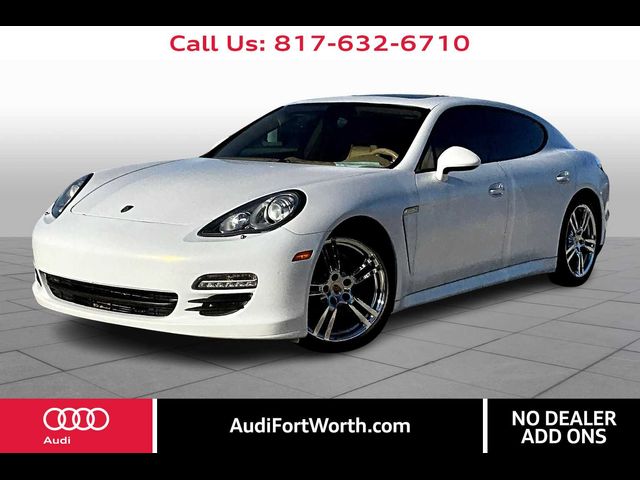 2013 Porsche Panamera 4