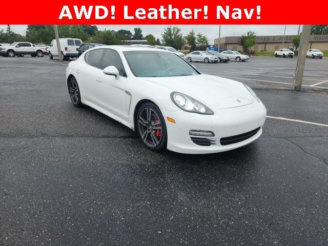 2013 Porsche Panamera 