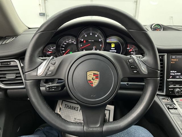 2013 Porsche Panamera 4
