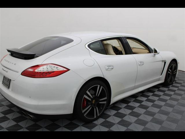 2013 Porsche Panamera 4S