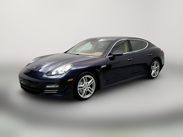 2013 Porsche Panamera 4S