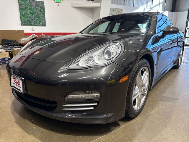 2013 Porsche Panamera 4S