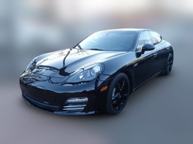 2013 Porsche Panamera 4S