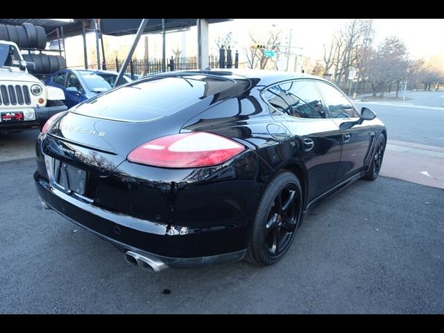 2013 Porsche Panamera 4S