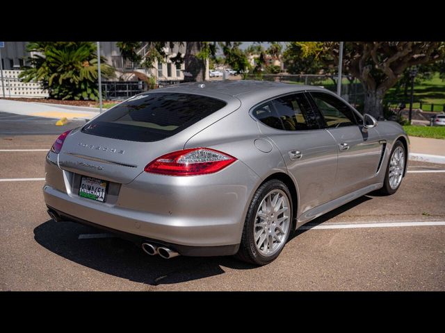 2013 Porsche Panamera 4S