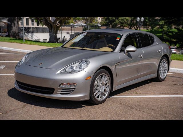 2013 Porsche Panamera 4S