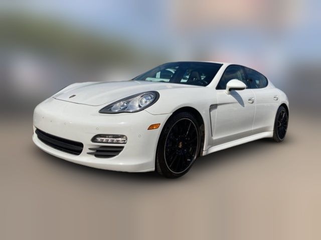 2013 Porsche Panamera 