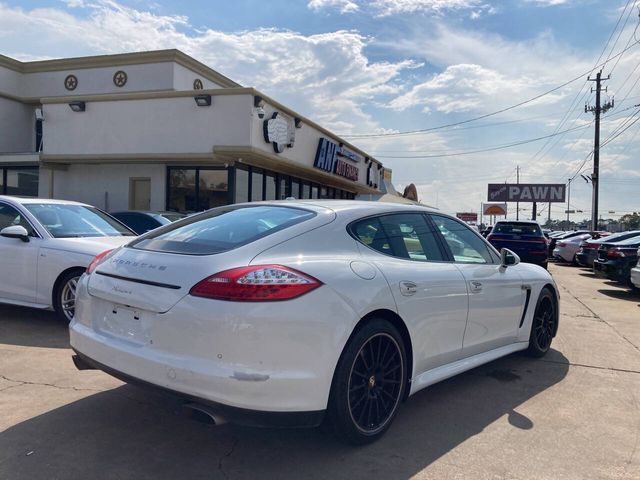 2013 Porsche Panamera 