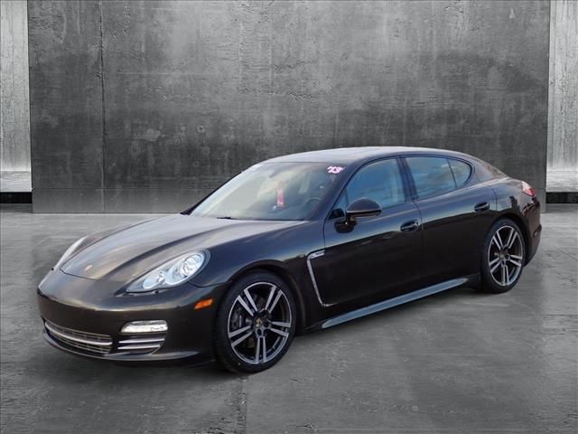 2013 Porsche Panamera 4 Platinum Edition