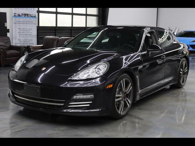 2013 Porsche Panamera 4