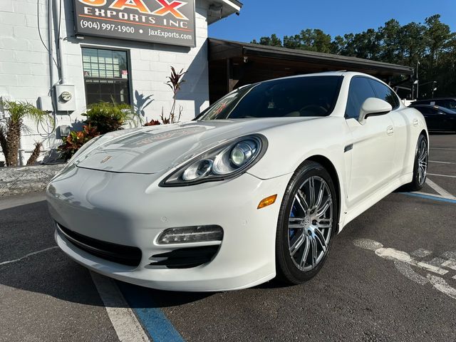 2013 Porsche Panamera 