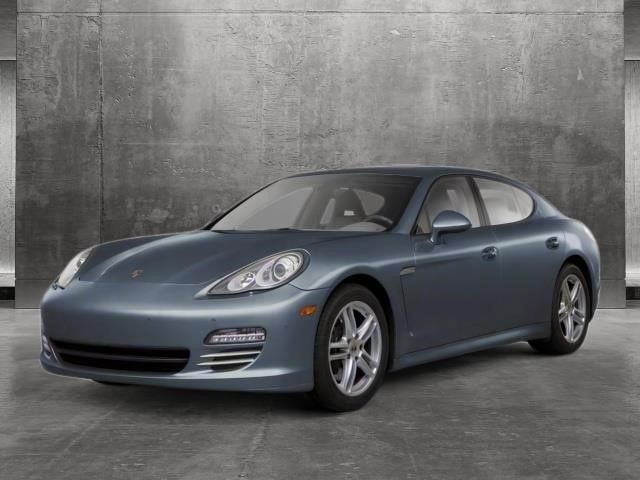 2013 Porsche Panamera Base