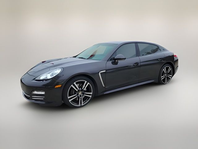 2013 Porsche Panamera 4