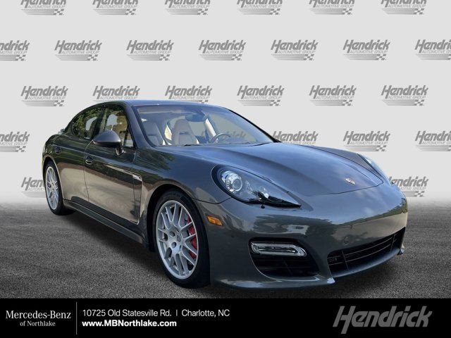 2013 Porsche Panamera GTS