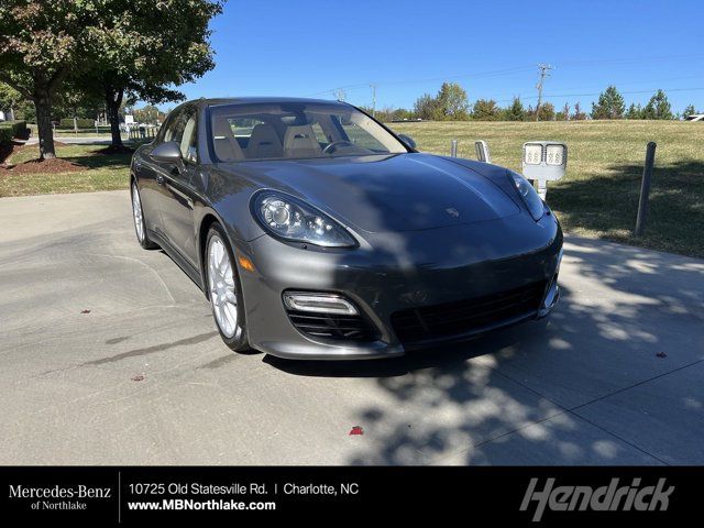 2013 Porsche Panamera GTS