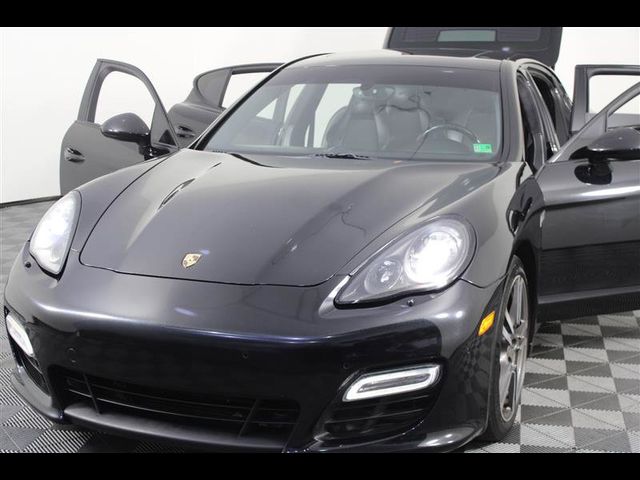 2013 Porsche Panamera GTS