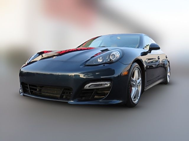 2013 Porsche Panamera GTS