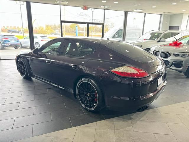 2013 Porsche Panamera GTS