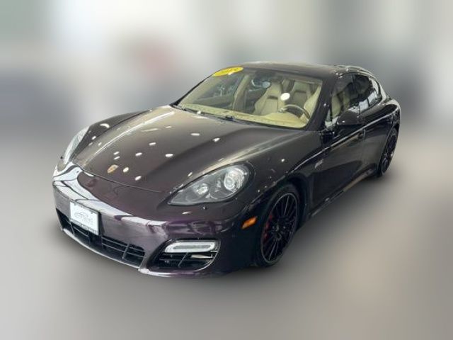 2013 Porsche Panamera GTS