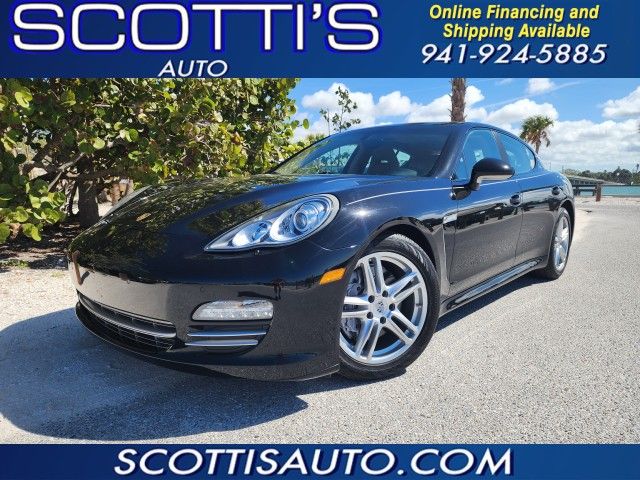2013 Porsche Panamera Platinum Edition
