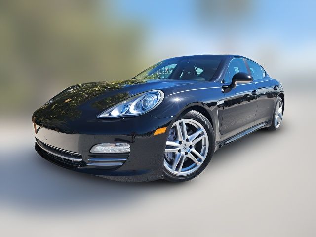 2013 Porsche Panamera Platinum Edition