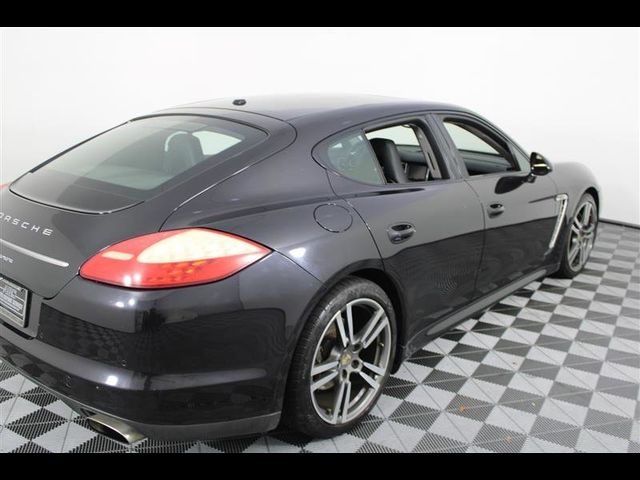 2013 Porsche Panamera Platinum Edition