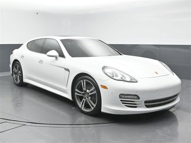 2013 Porsche Panamera Platinum Edition