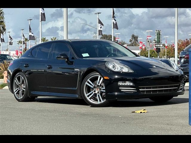 2013 Porsche Panamera Platinum Edition