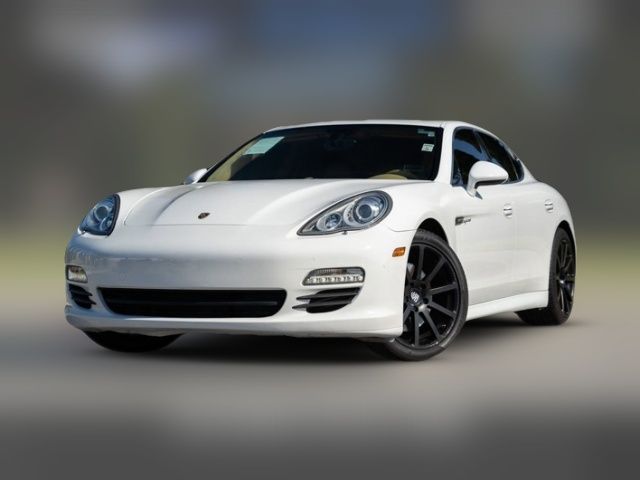 2013 Porsche Panamera Hybrid S