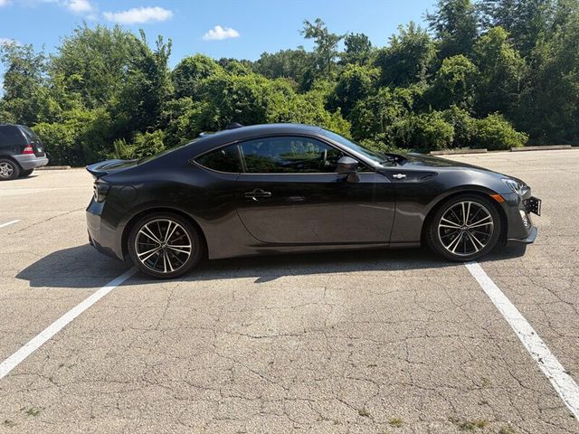 2013 Scion FR-S Base