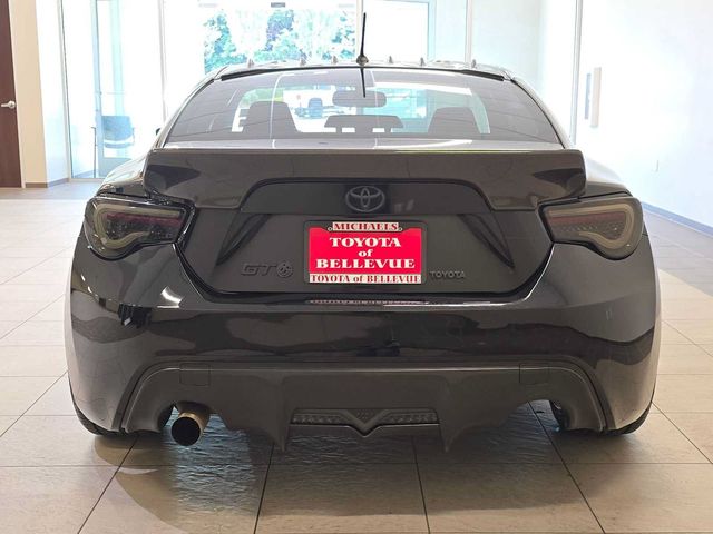 2013 Scion FR-S Base