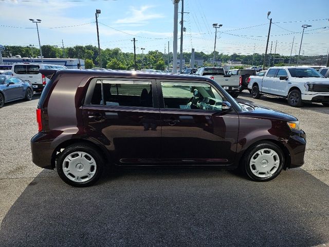 2013 Scion xB Base