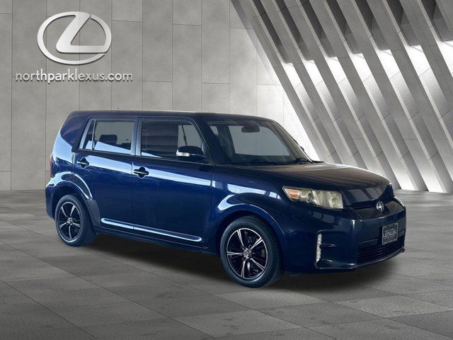 2013 Scion xB Base