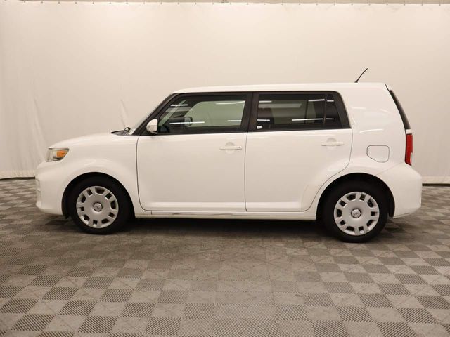 2013 Scion xB Base