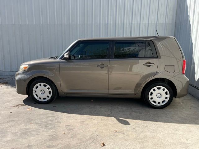 2013 Scion xB Base