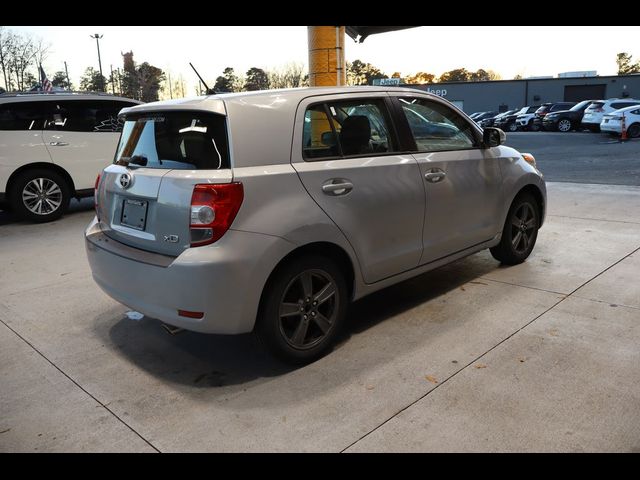 2013 Scion xD 10 Series