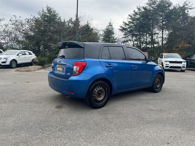 2013 Scion xD 10 Series