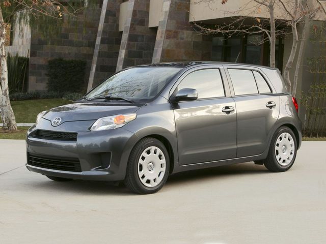 2013 Scion xD 10 Series