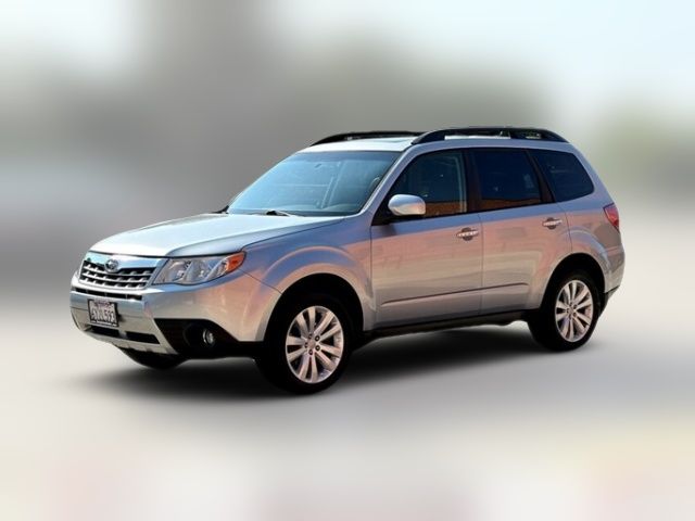 2013 Subaru Forester 2.5X Limited