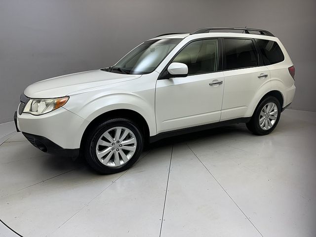 2013 Subaru Forester 2.5X Limited