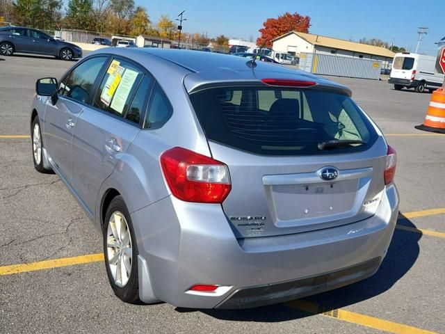 2013 Subaru Impreza 2.0i Premium