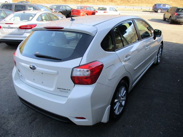 2013 Subaru Impreza 2.0i Premium
