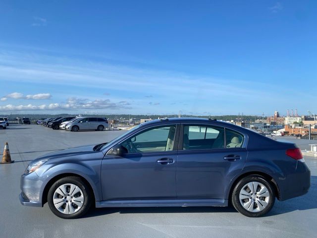 2013 Subaru Legacy 2.5i