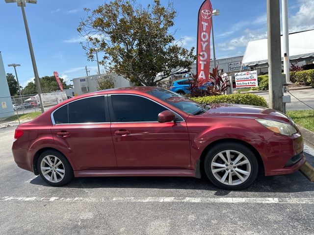 2013 Subaru Legacy 2.5i Premium