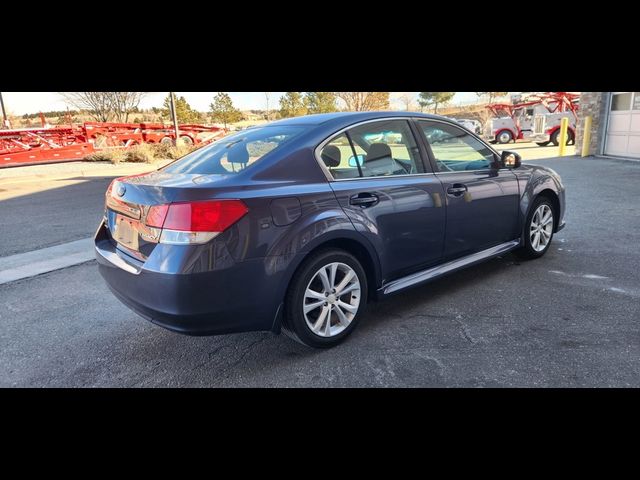 2013 Subaru Legacy 2.5i Premium