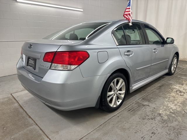 2013 Subaru Legacy 2.5i Premium