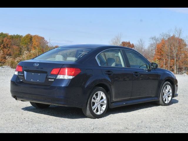 2013 Subaru Legacy 2.5i Premium